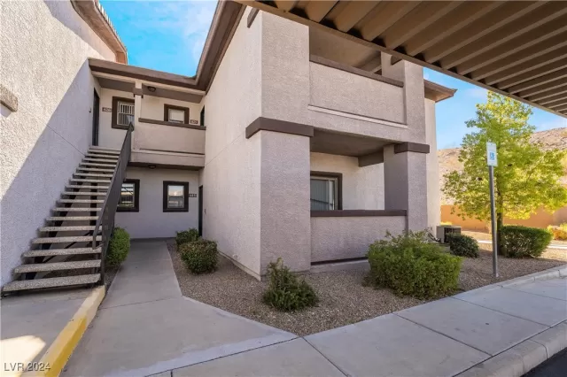 MLS: 2609759 Condo For Sale