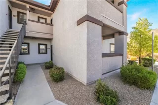 Photo #2: 2609759 Listing