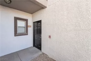 Photo #3: 2609759 Listing