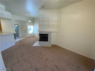 Photo #2: 2609849 Listing 