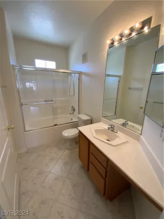 Photo #5: 2609849 Listing 