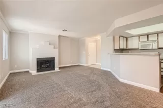 Photo #3: 2609886 Listing 