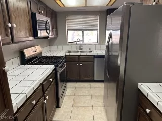 More Details about MLS # 2609890 : 4847 JOPLIN CIRCLE