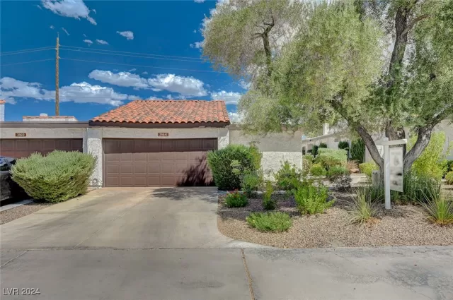 MLS: 2609914 Condo For Sale