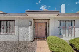 Photo #2: 2609914 Listing 