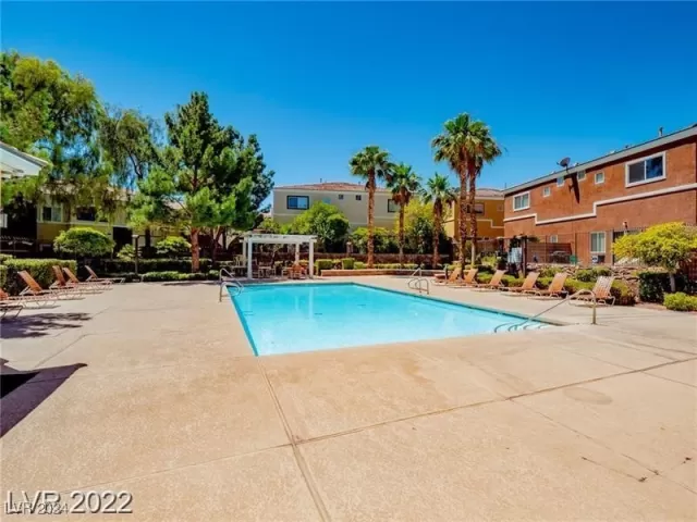 MLS: 2609932 Condo For Sale