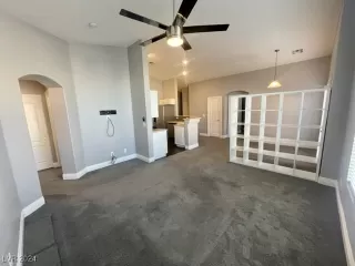 Photo #3: 2610027 Listing 