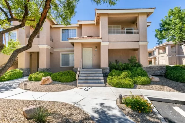 MLS: 2610035 Condo For Sale