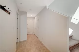 Photo #3: 2610088 Listing 