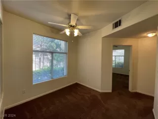 Photo #5: 2610096 Listing 