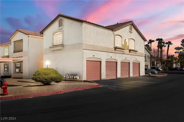 MLS: 2610139 Condo For Sale