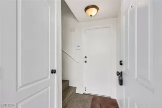 Photo #4: 2610240 Listing 