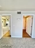 Photo #4: 2610248 Listing 