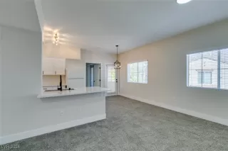 Photo #3: 2610265 Listing 