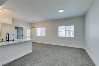 Photo #4: 2610265 Listing 