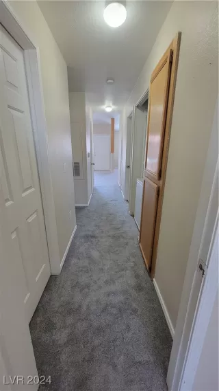 Photo #4: 2610289 Listing 