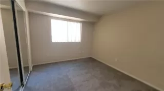 Photo #5: 2610289 Listing 