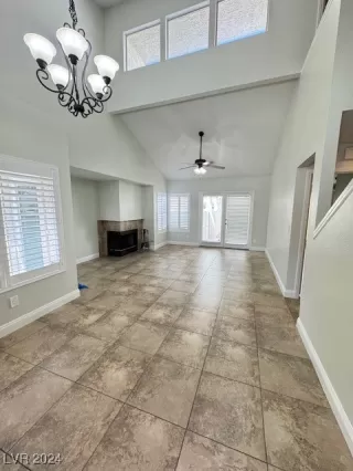 Photo #5: 2610297 Listing 