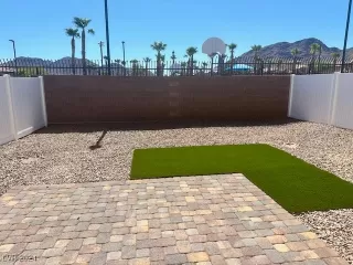 Photo #6: 2610329 Listing 