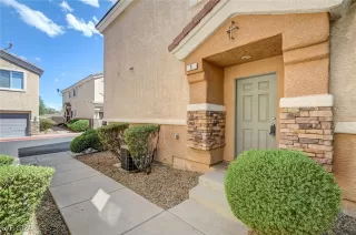 Photo #1: 2610341 Listing