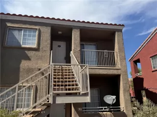 Photo #1: 2610398 Listing 