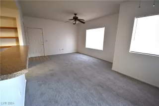 Photo #2: 2610443 Listing 