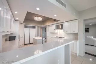 Photo #3: 2610465 Listing 