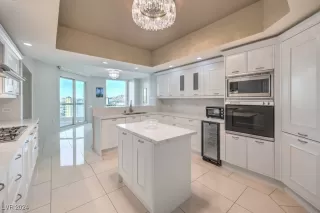 Photo #5: 2610465 Listing 