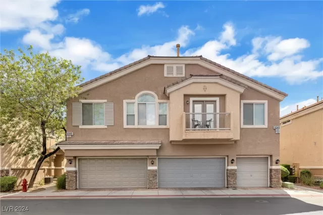 MLS: 2610497 Condo For Sale