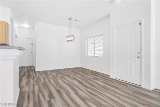 Photo #5: 2610497 Listing 