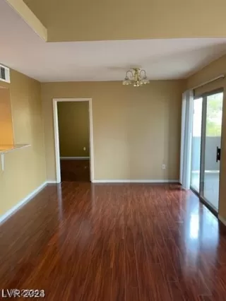 Photo #1: 2610499 Listing 