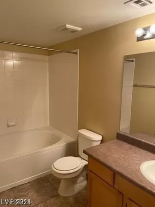 Photo #6: 2610499 Listing 