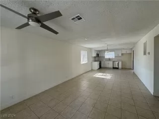 Photo #6: 2610585 Listing 