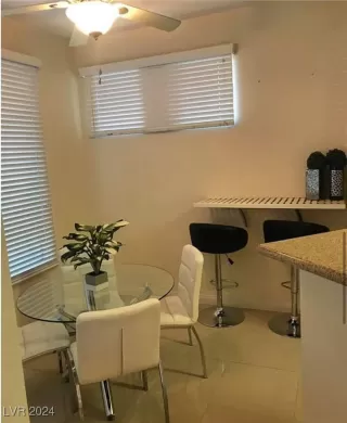 Photo #5: 2610587 Listing 