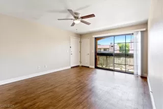 Photo #2: 2610601 Listing 