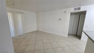 Photo #3: 2610626 Listing 