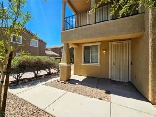 Photo #3: 2610677 Listing