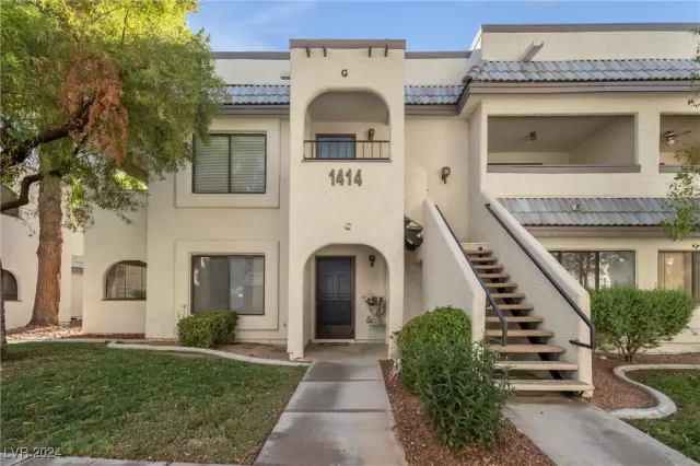 MLS: 2610685 Condo For Sale