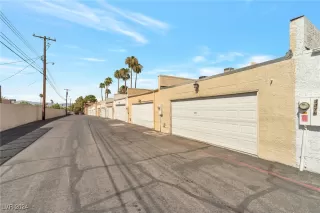 Photo #2: 2610705 Listing 