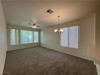 Photo #4: 2610721 Listing 