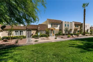 Photo #1: 2610725 Listing