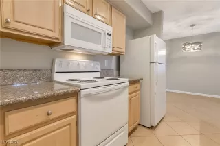 Photo #2: 2610782 Listing 