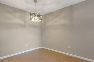 Photo #6: 2610782 Listing 