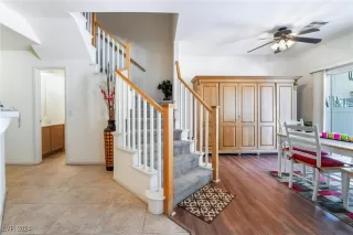 Photo #4: 2610836 Listing