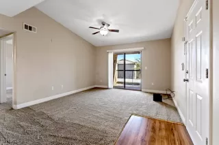 Photo #1: 2610855 Listing 