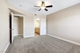 Photo #5: 2610855 Listing 