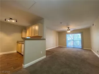 Photo #6: 2610935 Listing 