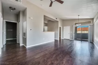 Photo #4: 2610946 Listing 