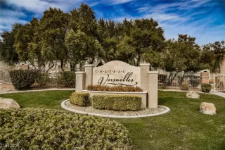 Photo #3: 2610969 Listing