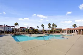 Photo #1: 2610986 Listing 